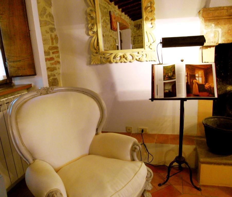 Guest House Il Borgo Di Sempronio 셈프로니아노 객실 사진